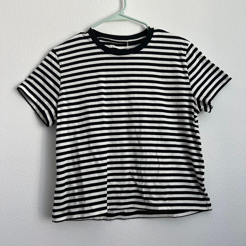 Everlane Organic Cotton Box Cut Tee Womens Medium Striped Black White